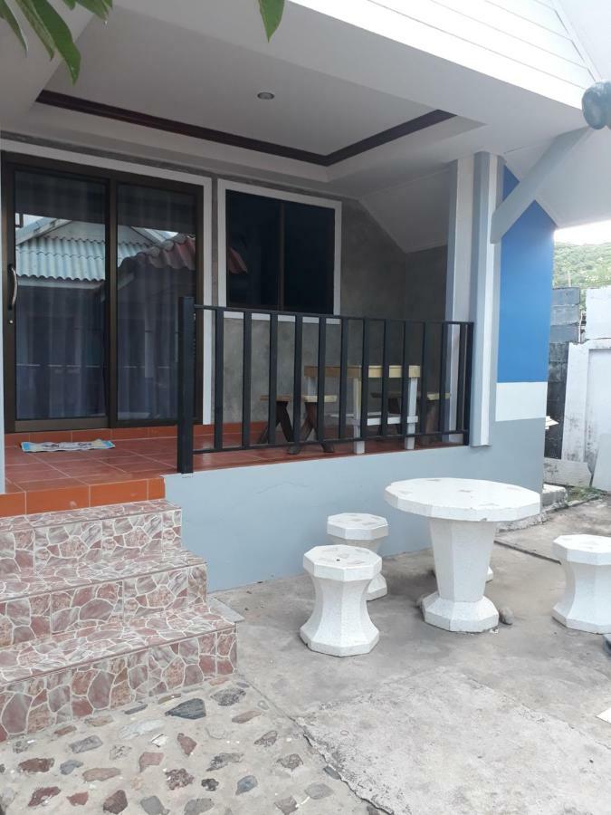 Poopreaw Koh Larn Apartment Exterior photo